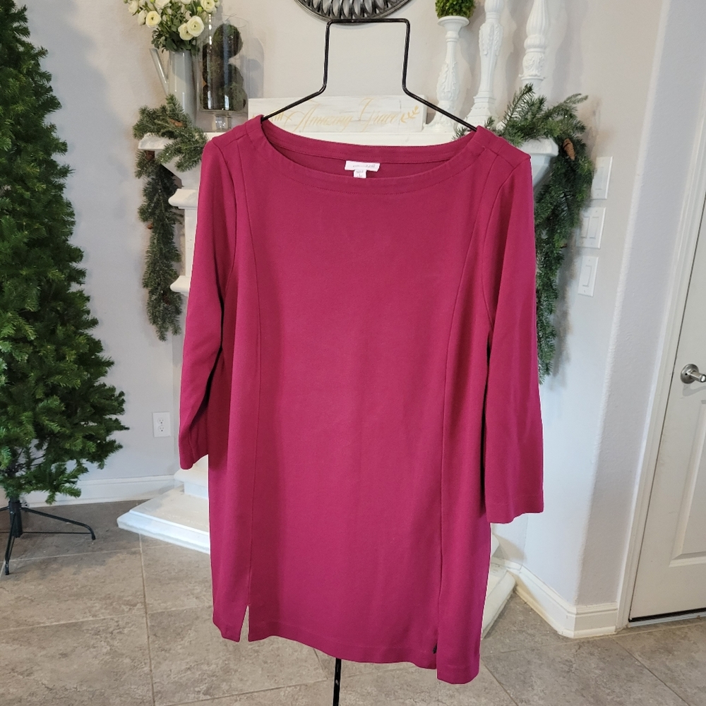 J Jill Ponte Tunic size Petite Large. Wine Color. Boat neck. 3/4 sleeves.